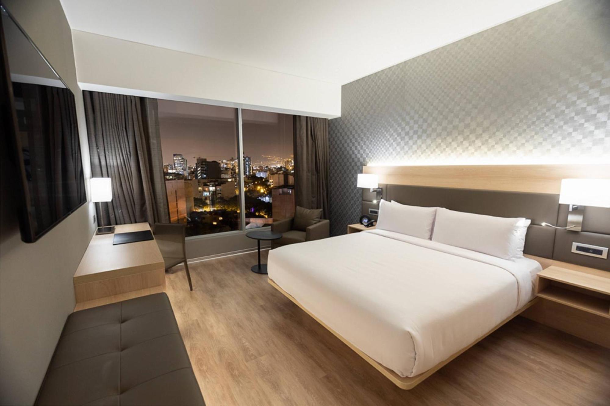Ac Hotel By Marriott Lima Miraflores Bagian luar foto